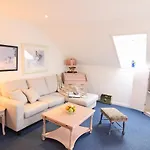 Sybille Im Alten Friesenhaus